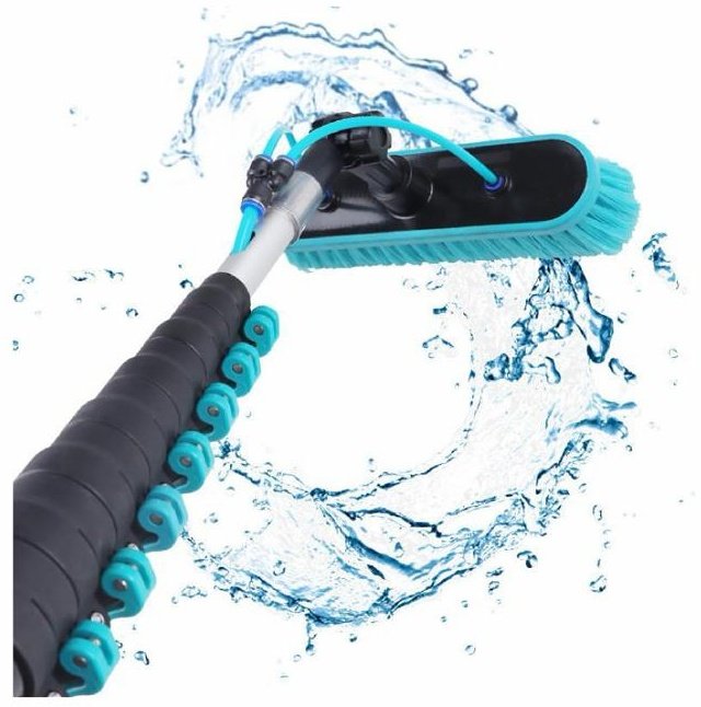 Water-fed brush in action with water flowing